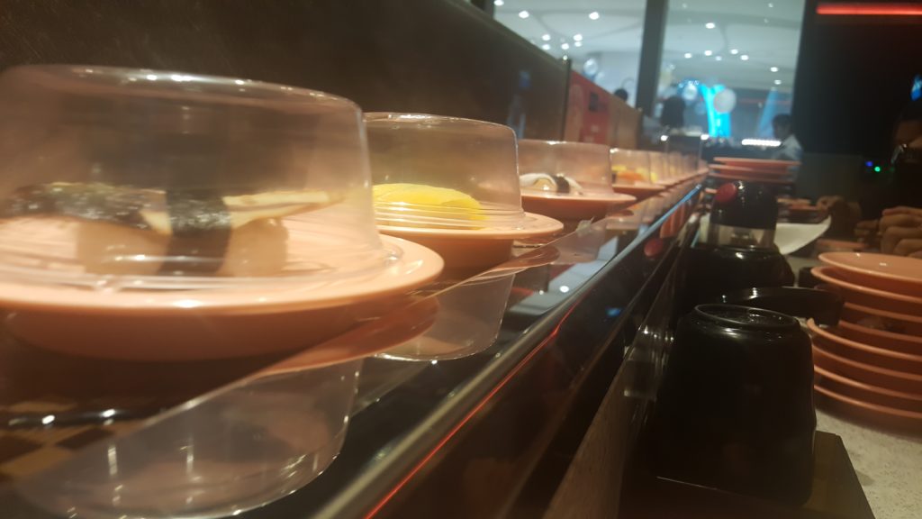 อาหารทุกอย่างยกเว้นซุป มาบนสายพาน