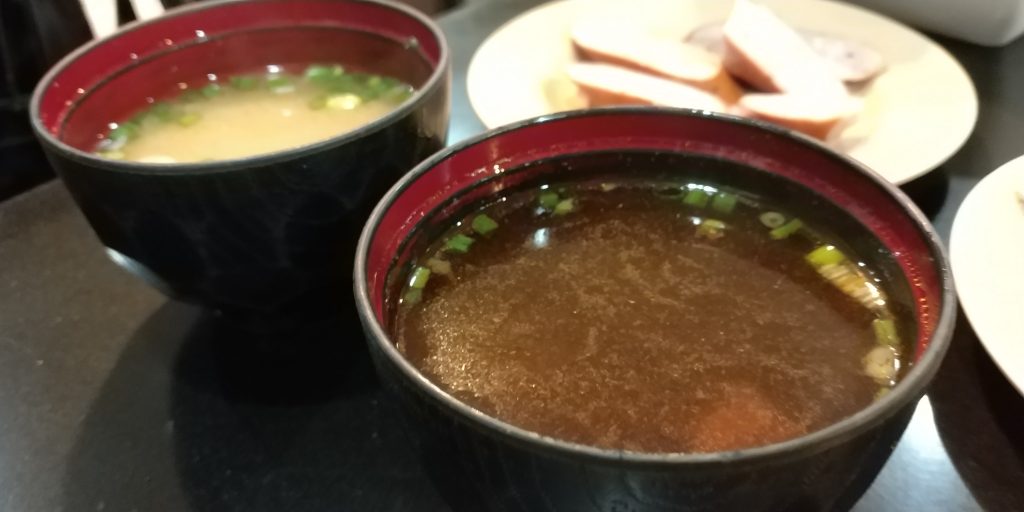 ซุป - มีซุปเต้าเจี้ยว กับซุปเนื้อ